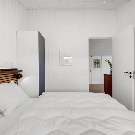 Ronja - 100m To The Fjord By Interhome * Hemmet