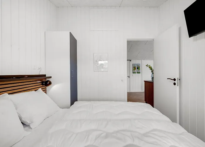 Ronja - 100m To The Fjord By Interhome * Hemmet