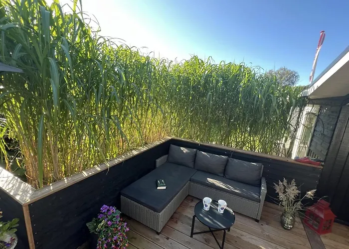 Ronja - 100m To The Fjord By Interhome